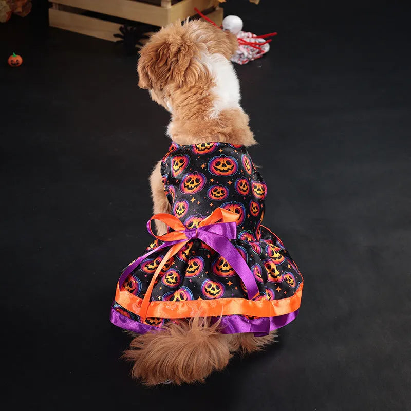 Halloween dog skirt with colourful pumpkin print, double-layer construction, casual pet costume