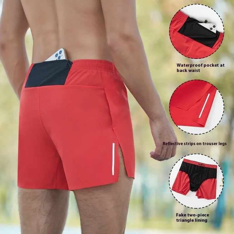 Men's loose-fitting off-road running shorts in black, shown for marathon and cross-country training