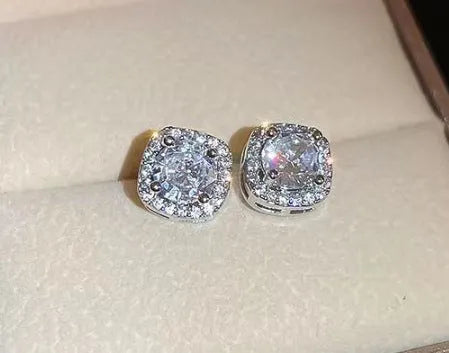 Square diamond geometric earrings for women in silver or gold alloy metal
