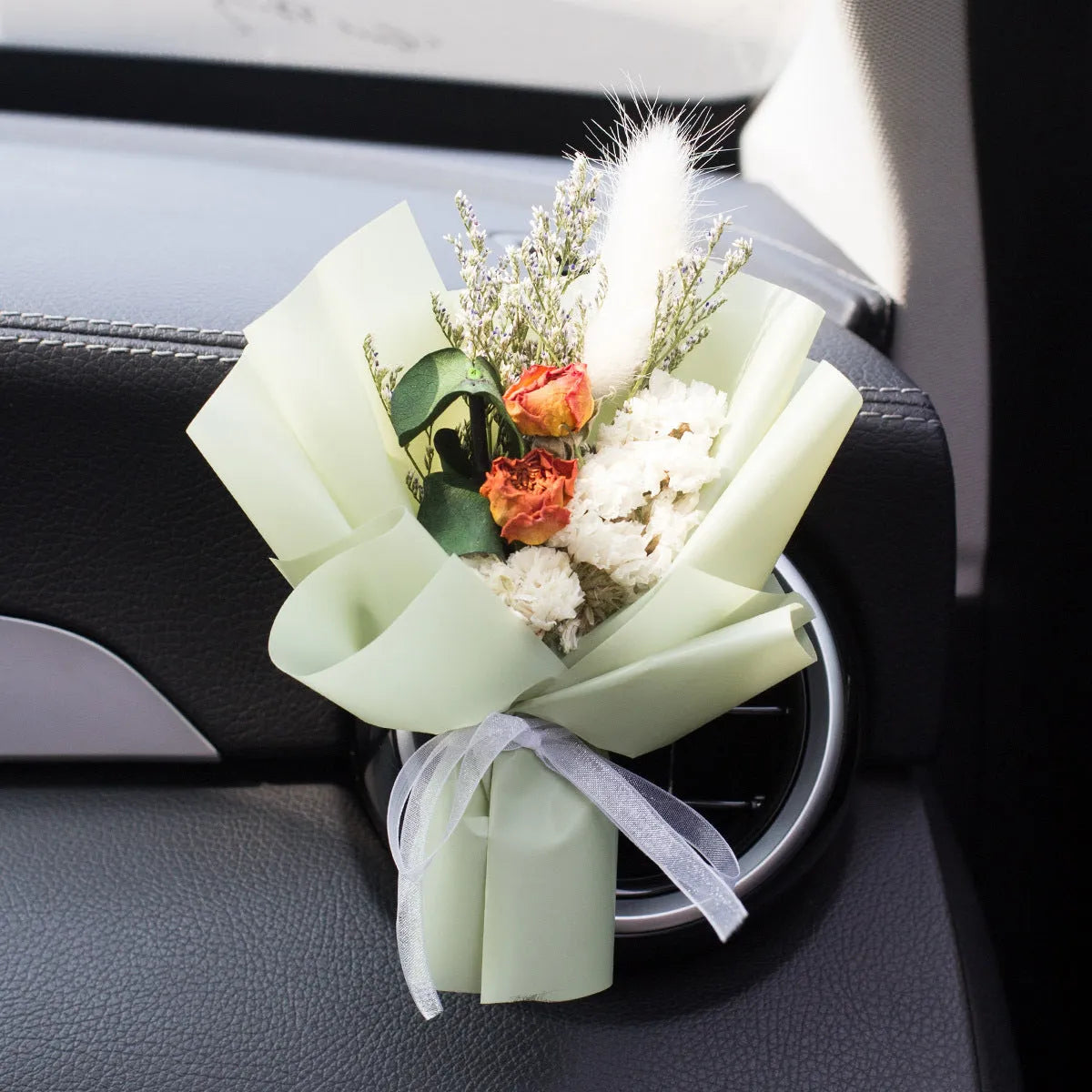 Handmade dried flower bouquet car vent air freshener in a choice of 13 colours.