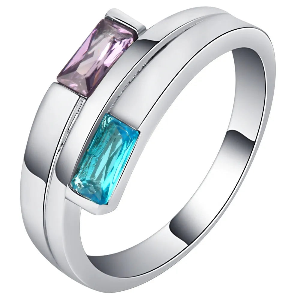 Silver electroplated copper ring with zircon stone geometric design on hand