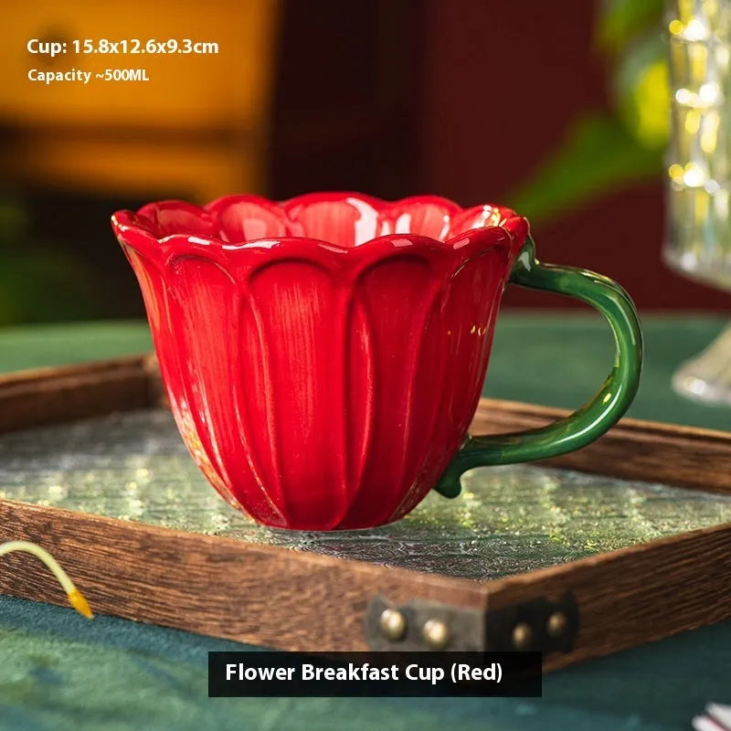 Ceramic breakfast cup with floral pattern in 500ml capacity, red and purple colour options