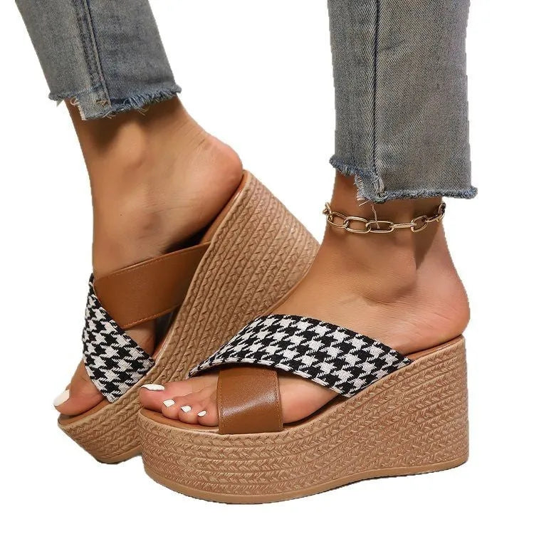 Brown and black cross leopard plaid wedge sandals with rubber sole