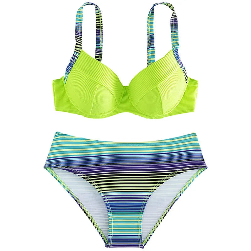 Women's green printed halter bikini with split-side briefs bottoms