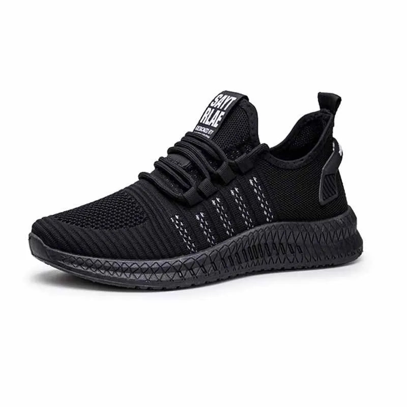 Men's black casual sports shoes with Flying Weave upper and flat low-heel profile.