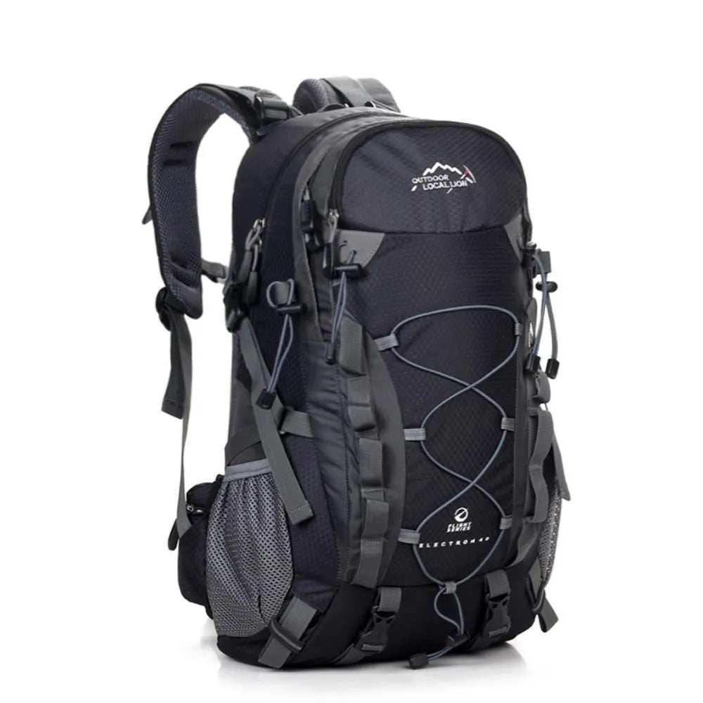 Green polyester outdoor leisure backpack with adjustable straps and main compartment