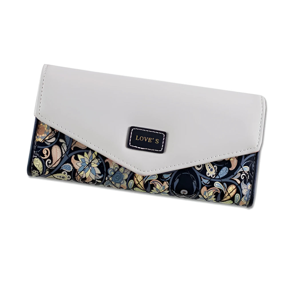 Fashion large capacity buckle three-fold leather clip wallet in five colour options.