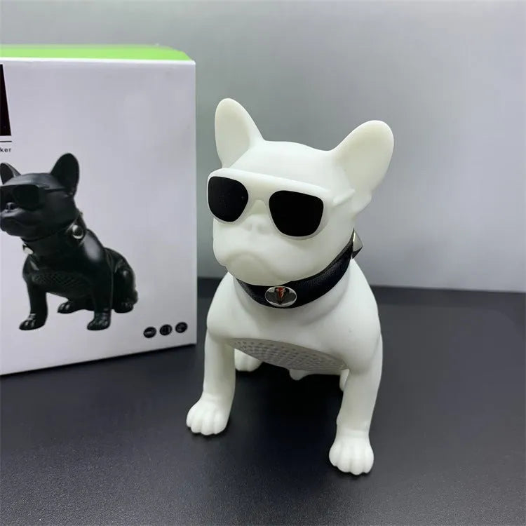 Mini bulldog-shaped Bluetooth speaker in black colour showing front design detail