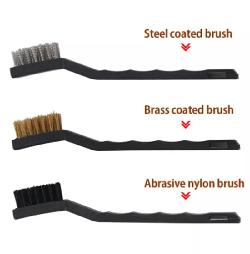 Round head car washing brush with pig bristles and wooden handle on a workbench