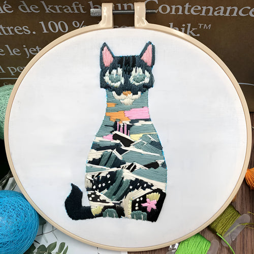Beginners three-dimensional cat cross stitch kit with embroidery frame and cotton fabric