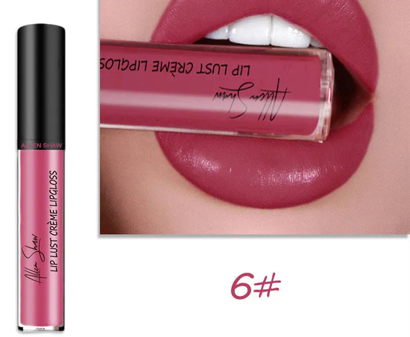 Silky cream texture lip gloss in twelve different colour shades with mineral formula