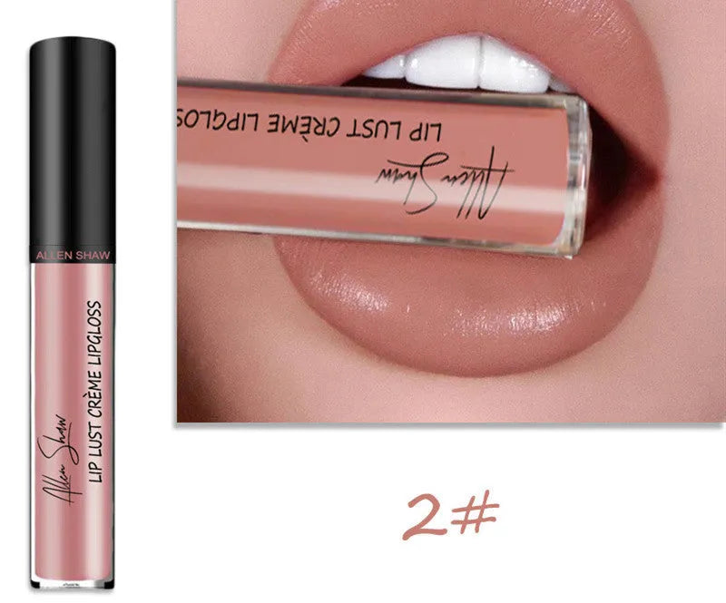Silky cream texture lip gloss in twelve different colour shades with mineral formula