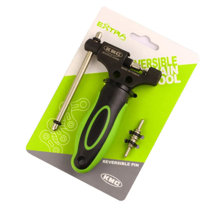 Green steel bicycle chain tool with double shaft chain driving device