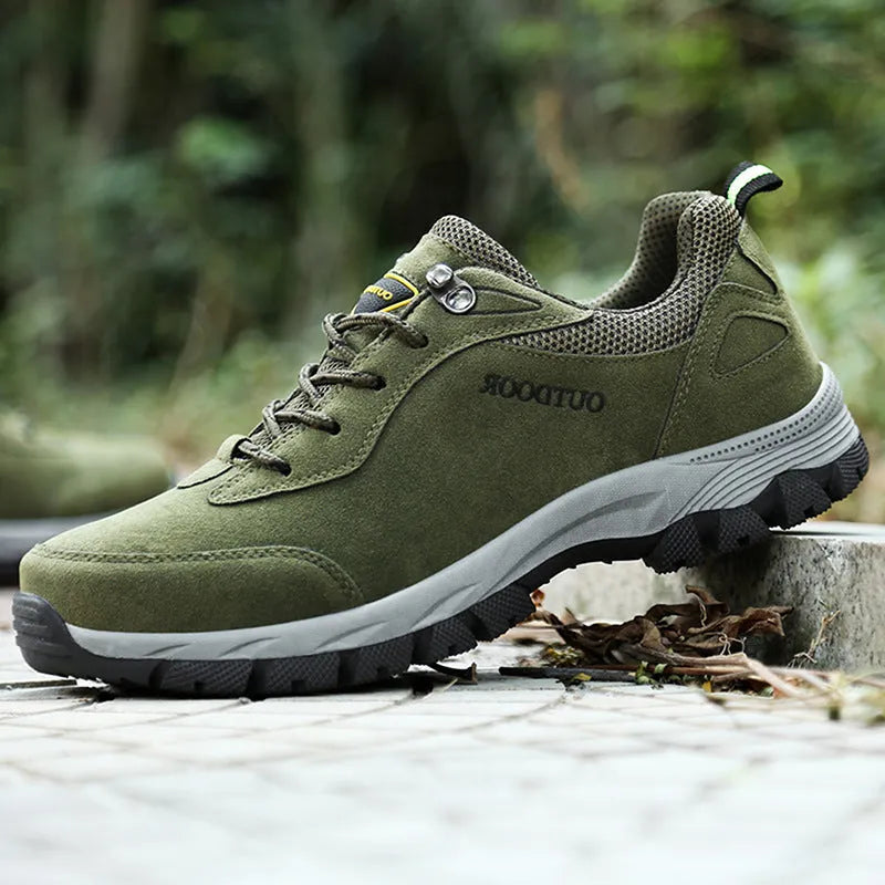 Men's low-cut outdoor hiking shoes in Army Green colour with mesh lining and PU insole.
