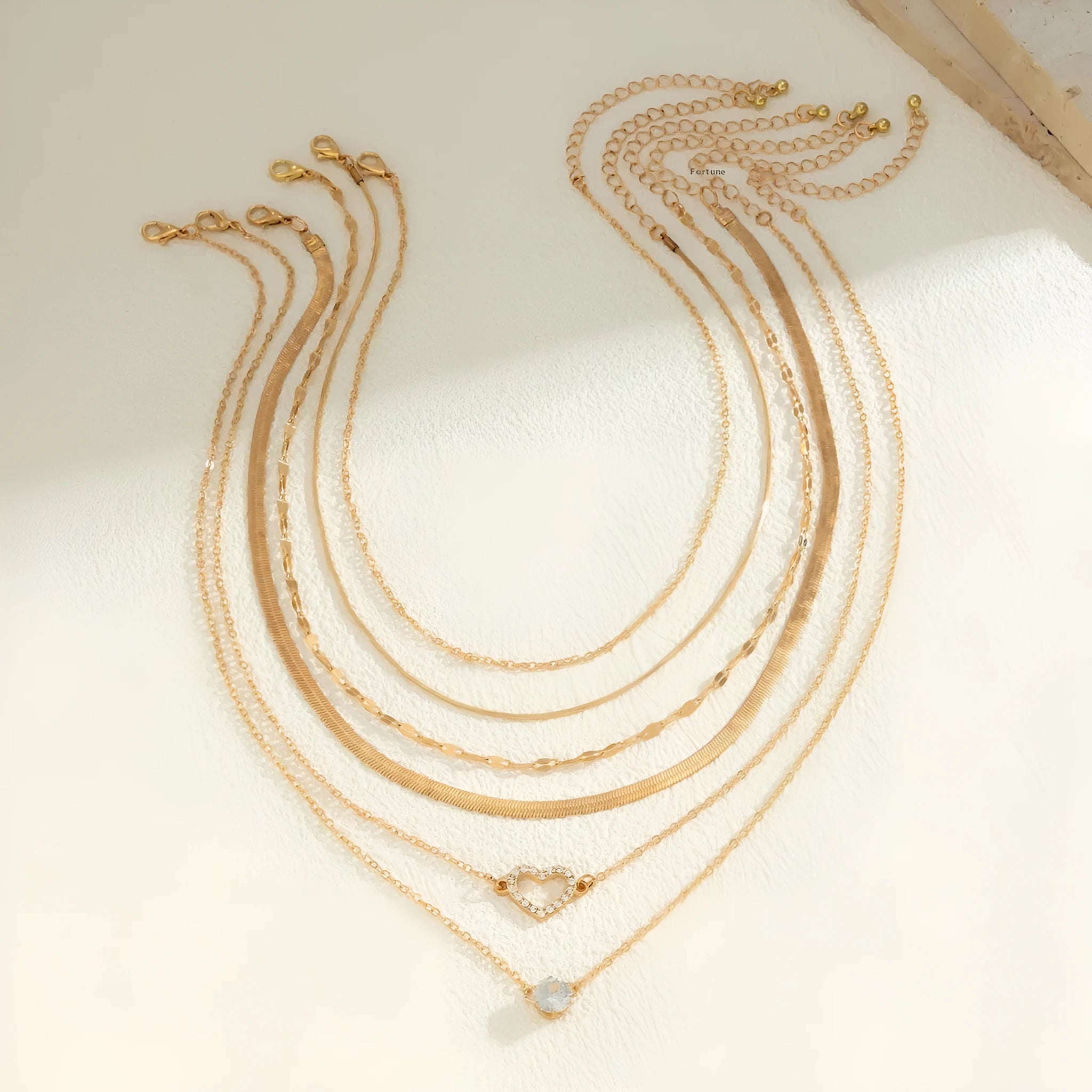 Women's snake bone chain contrast color necklace heart shape pendant alloy electroplated finish
