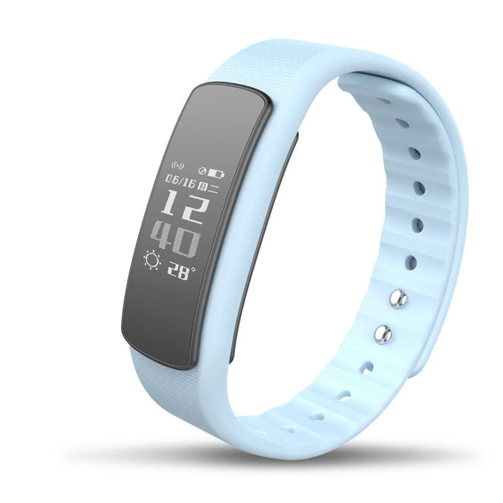 I6 smart sports bracelet with 0.96-inch touch screen in black colour on wrist