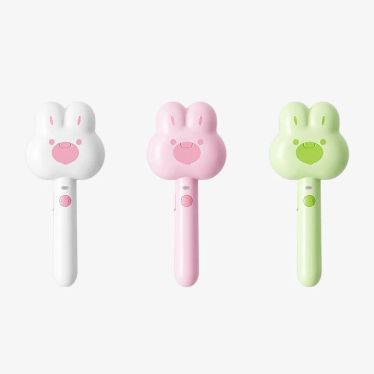 Rechargeable cat grooming spray brush with steam function in green, pink or white colours