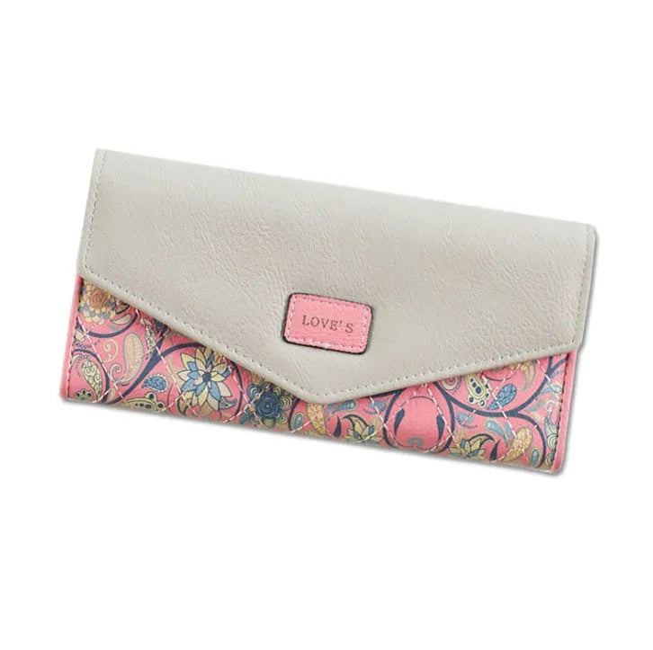 Fashion large capacity buckle three-fold leather clip wallet in five colour options.