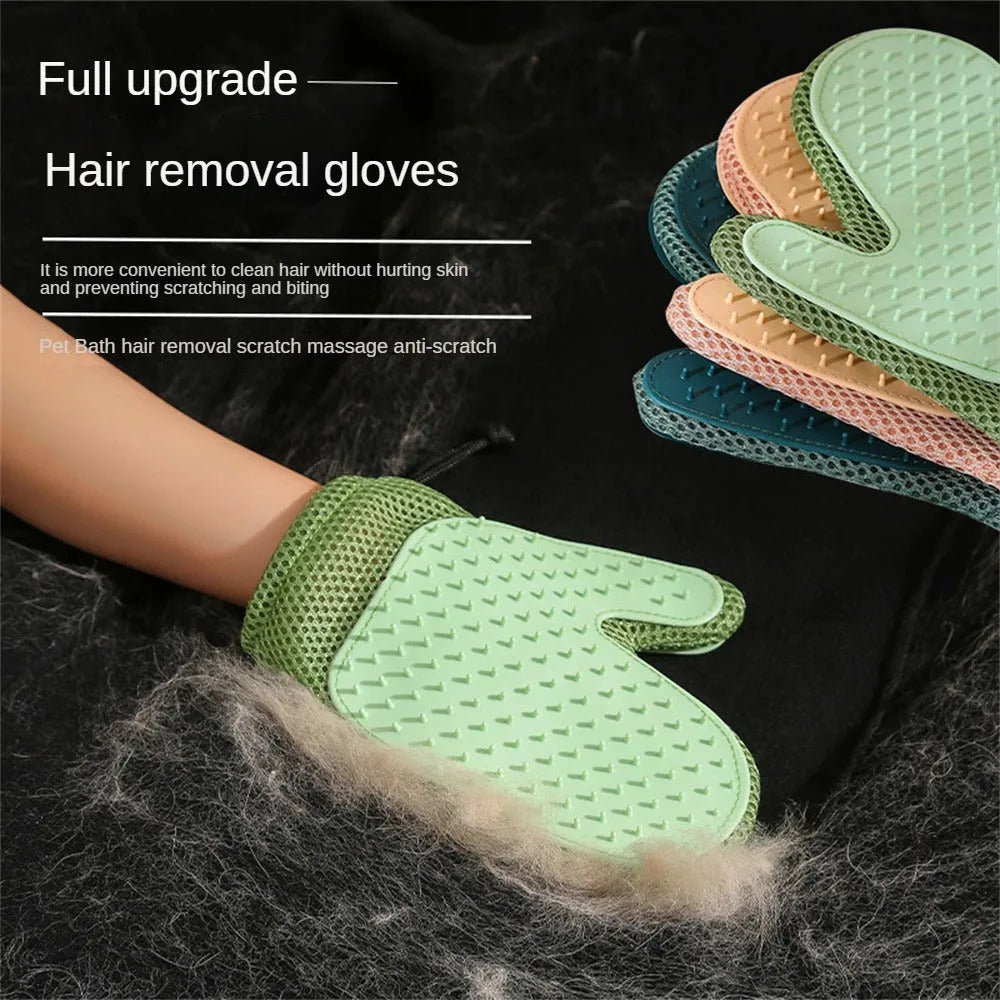 TPR mesh pet grooming glove for cat and dog hair removal measuring 21 by 5.5 centimetres