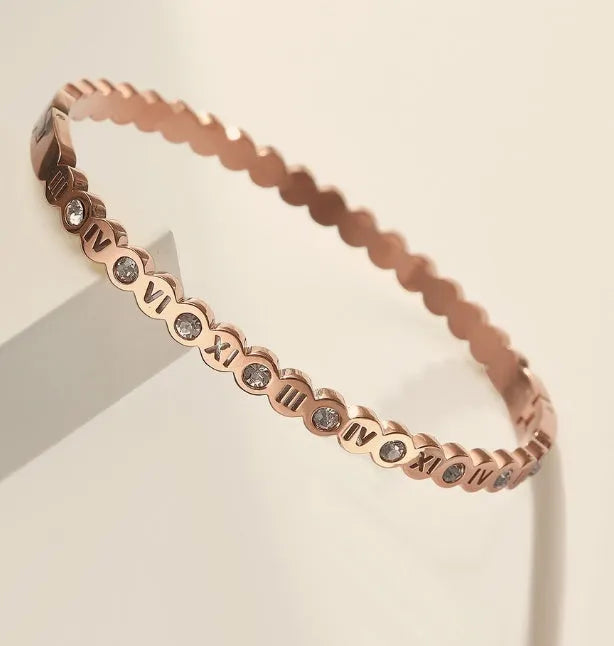 Titanium steel Korean style bracelet with electroplated finish and number elements