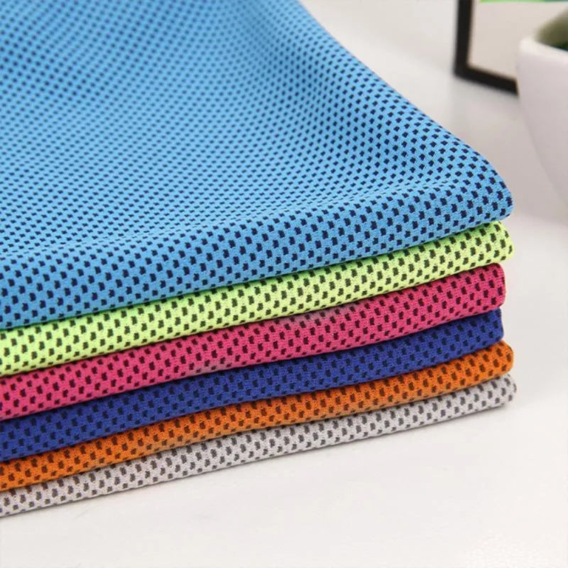 Sports cooling towel in blue, 30x90cm soft mesh microfiber, instant chill for gym and running
