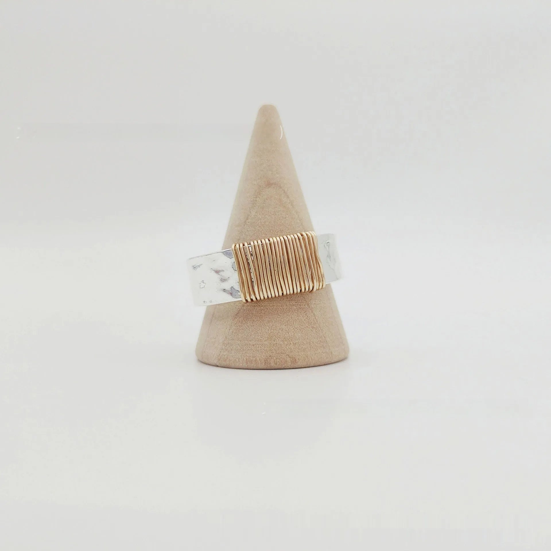 Copper simple bracelet with a geometric vintage ring design in a silver gold electroplated finish.