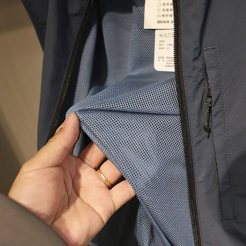 Men's retro bandage vest in quick-drying nylon fabric with side seam pockets.
