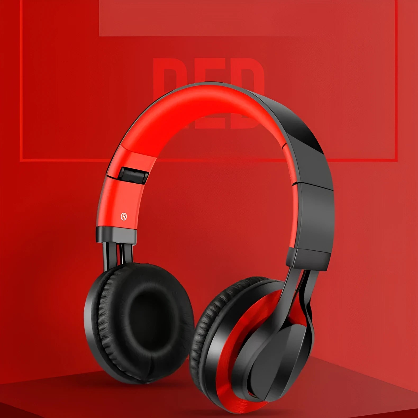 Black wired over-ear headphones with microphone and 3.5mm plug