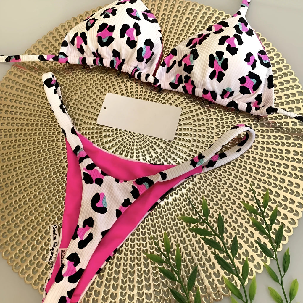 Women's printed bikini swimsuit with cotton-lined briefs in quick-drying fabric