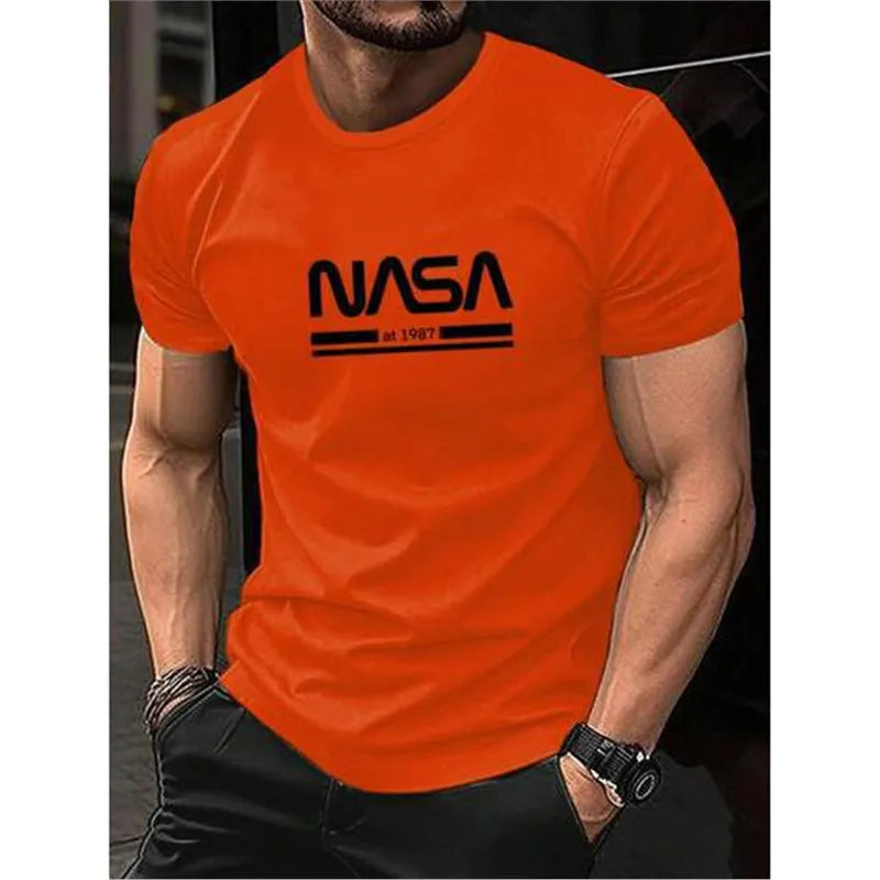 Men's printed slim-fit cotton short sleeve T-shirt in straight cut design