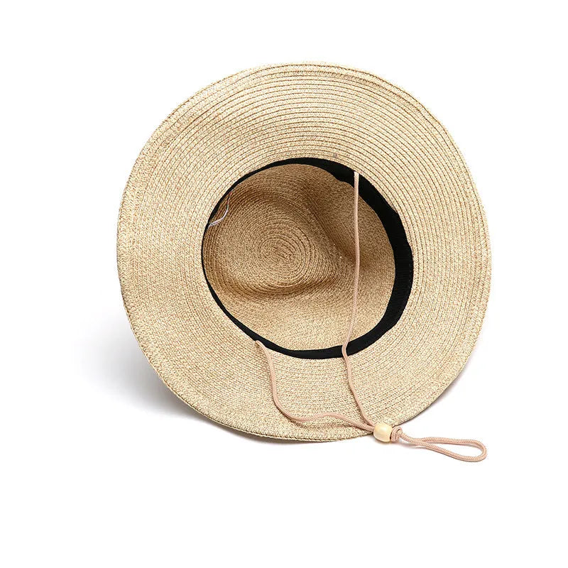 Men's foldable straw sun hat with big brim in beige colour showing folded and unfolded states