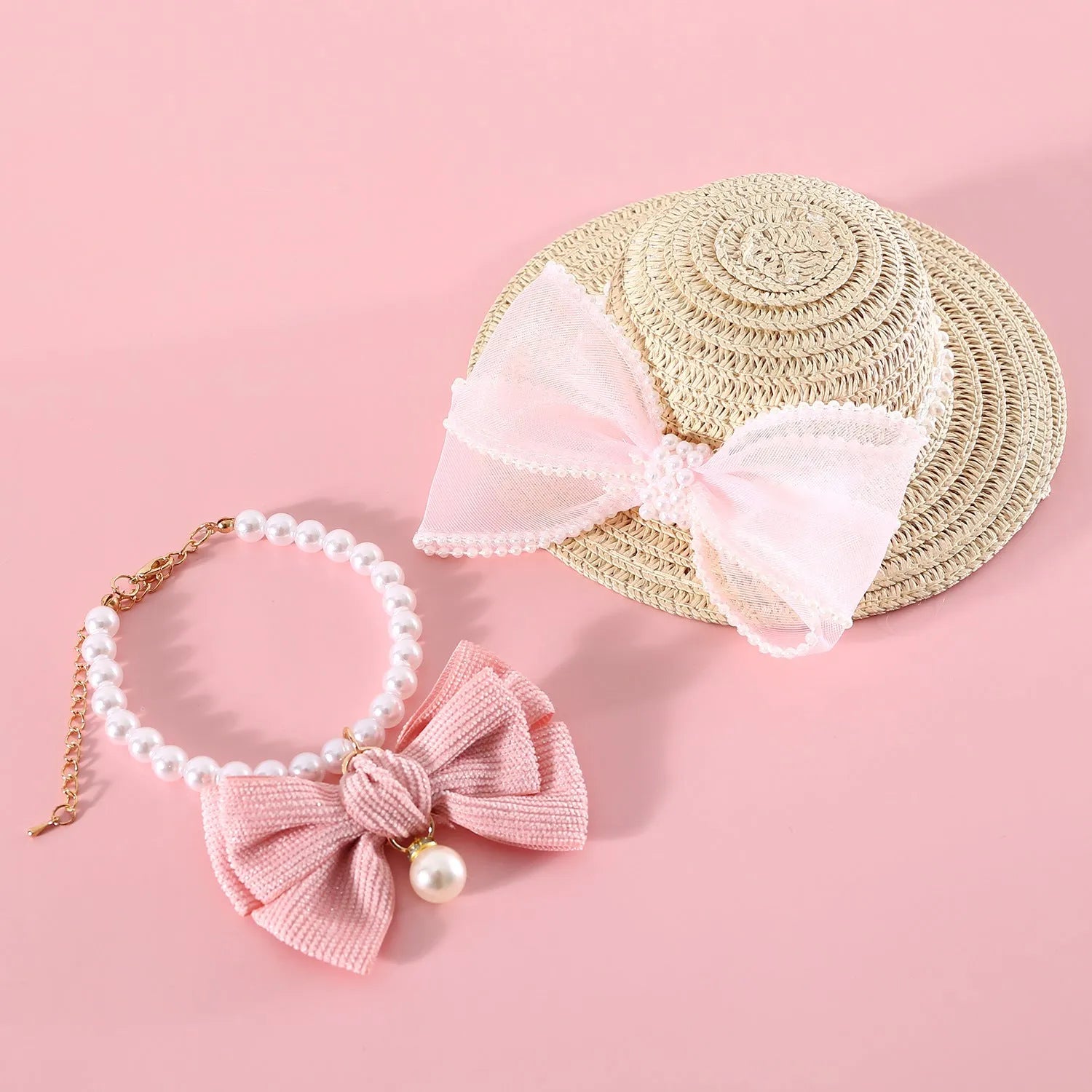 Woven straw hat for cats with pearl bow decoration in princess style
