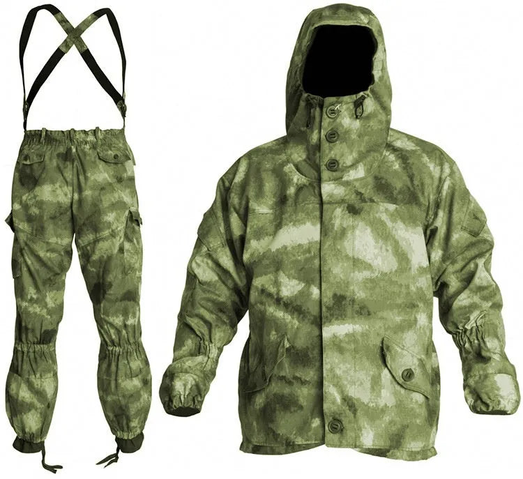Men's solid colour tactical battle suit jacket and trousers set for outdoor sports.