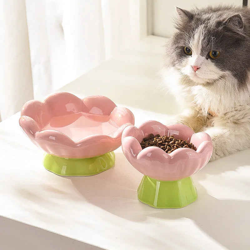 Ceramic Raised Cat Bowl Shallow Wide Flower Design Anti-Vomiting And Whisker Fatigue Non-Slip Tilted 15-Degree Angle Cute Cat Food And Water Bowls For Indoor Cats Pink