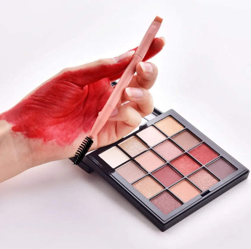 10-piece wooden handle makeup brush set with nylon bristles in a storage case.