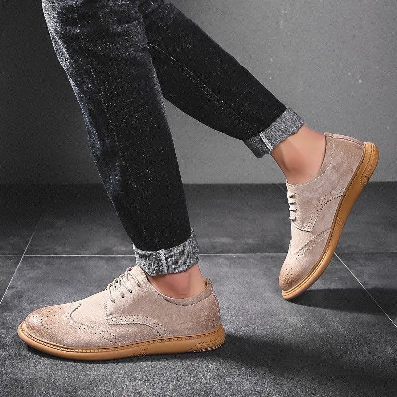 Men's low top business leather shoes in grey with lace-up design and leather toe cap