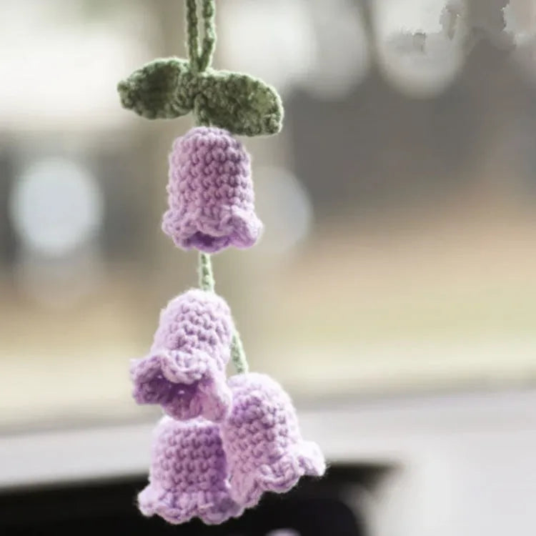 Green and white knitted wool car plant decoration with 25cm hanging rope