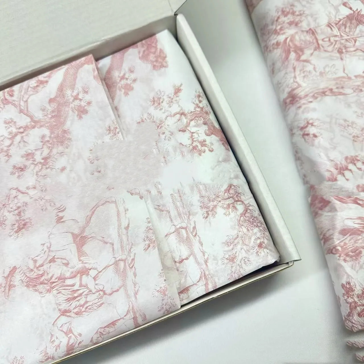 French romance decorative tissue paper sheet measuring 50x70cm in pink purple colour with retro style pattern