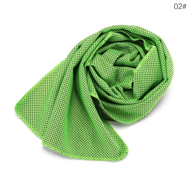 Sports cooling towel in blue, 30x90cm soft mesh microfiber, instant chill for gym and running