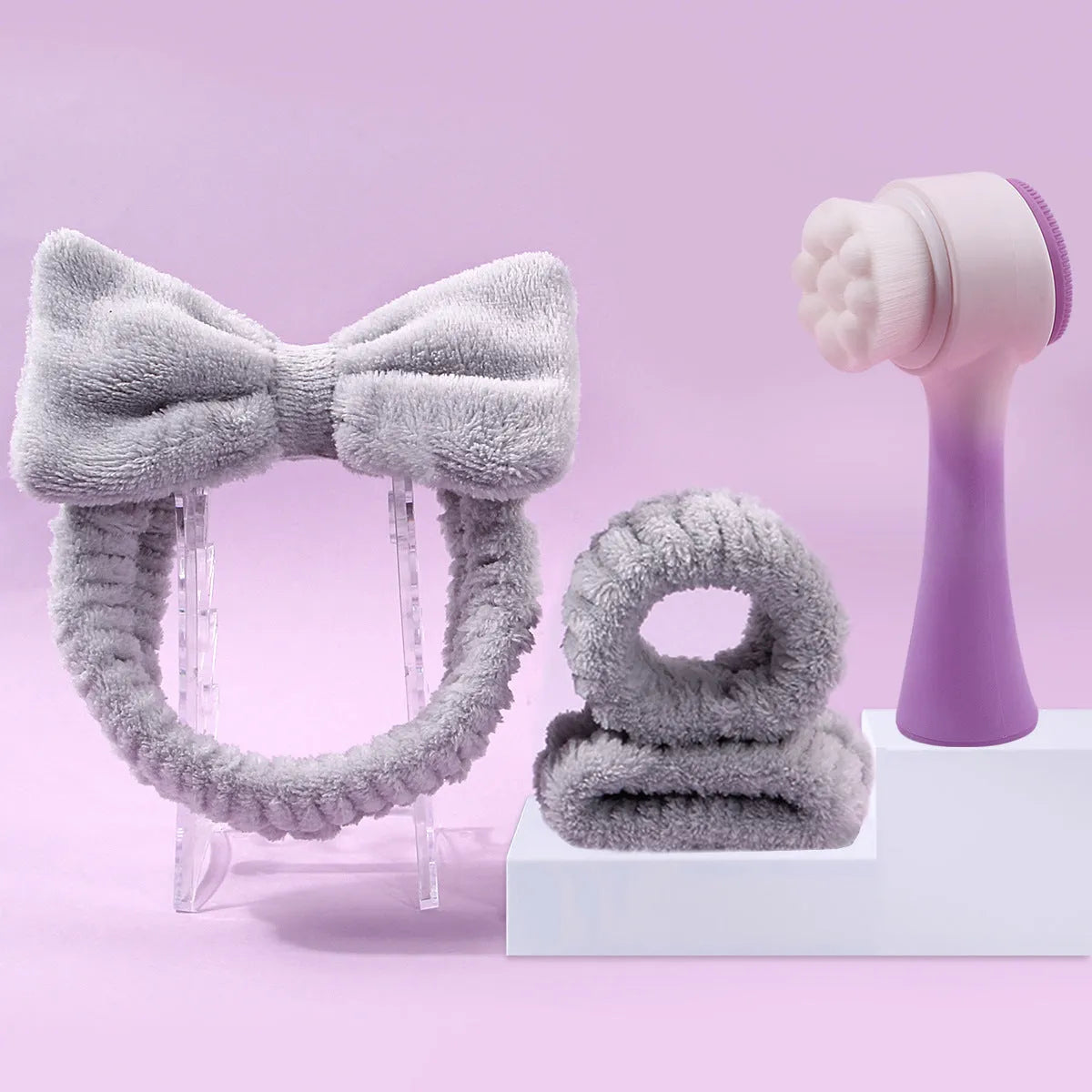 Facial brush set with coral fleece hair band in purple, grey, white, or pink colours