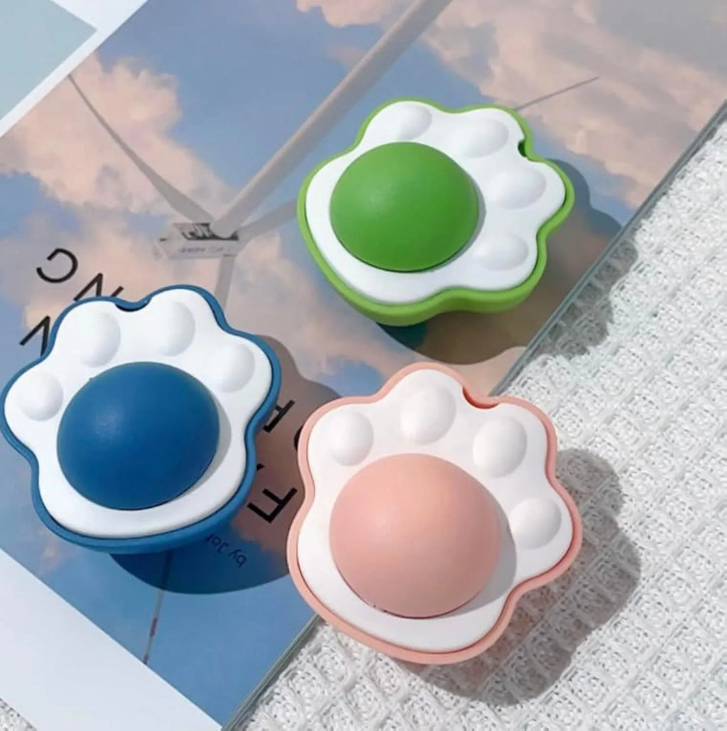 Natural vine catnip balls for cat dental health in blue, green and pink colours