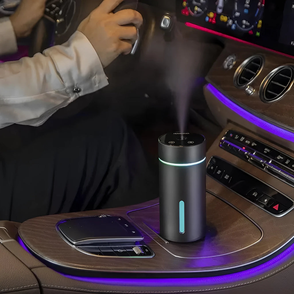 Black portable aluminium car humidifier and essential oil diffuser with USB cable