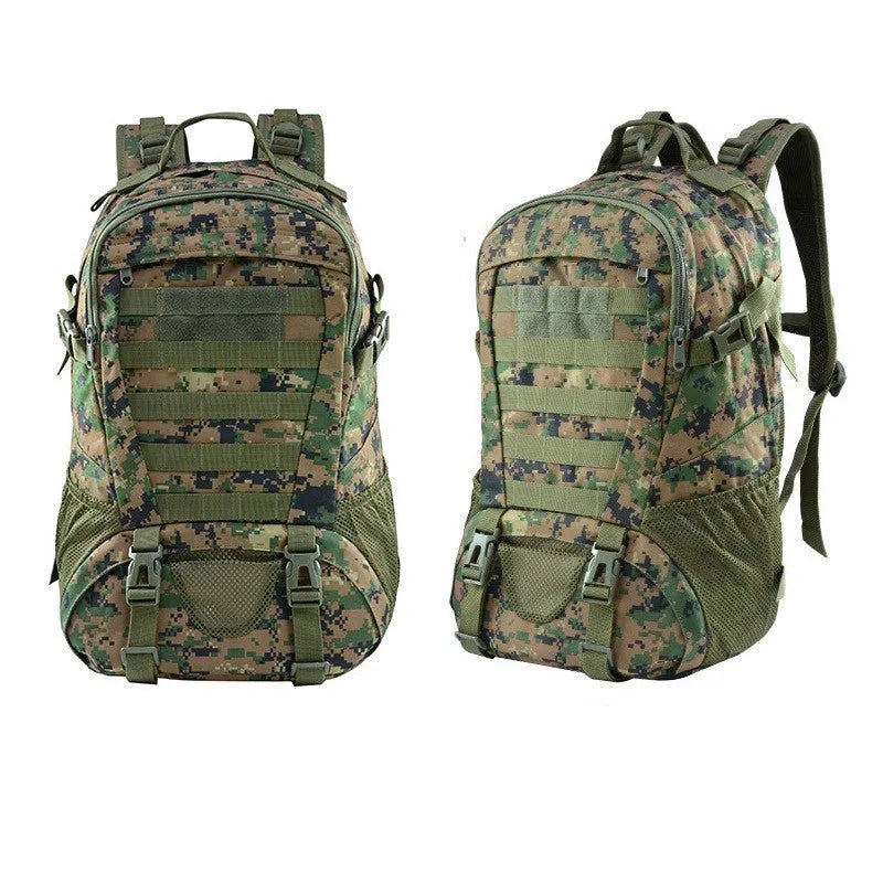Oxford cloth mountaineering backpack in camouflage pattern with air pillow belt system for outdoor hiking
