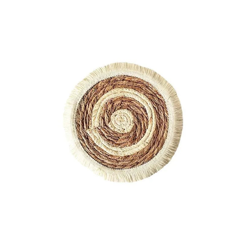 Round papyrus placemat with decorative tassels in Japanese straw design