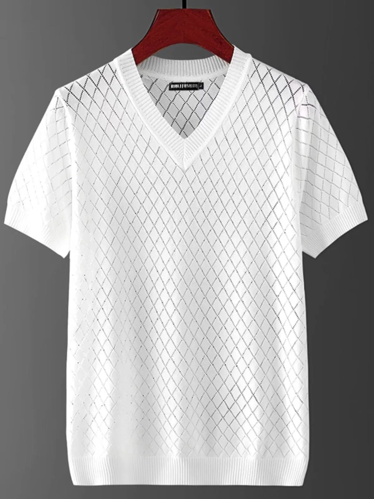 Men's ice silk V-neck T-shirt in black Korean style with cut-out detail and short sleeves