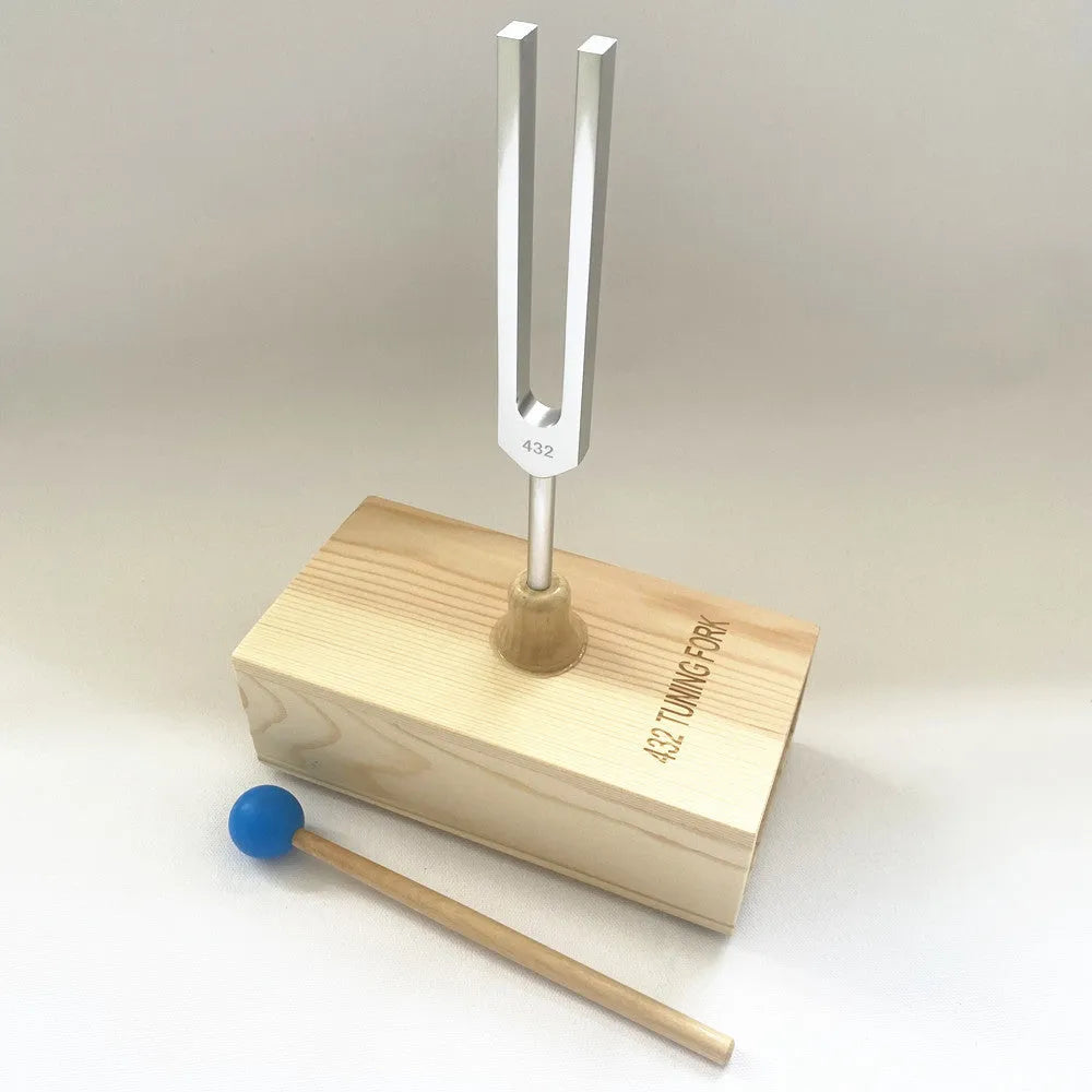 Aluminium alloy 432Hz tuning fork and portable speaker set in kraft paper box.
