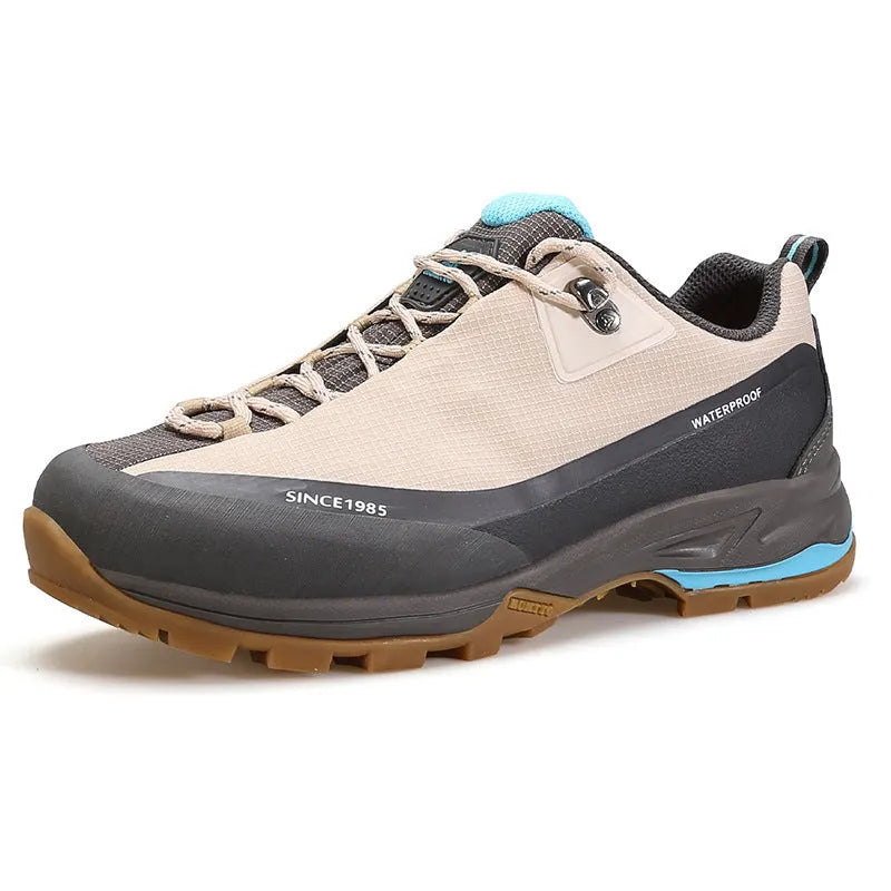 Men's low-top mountain climbing shoes with leather mesh uppers and non-slip rubber outsoles