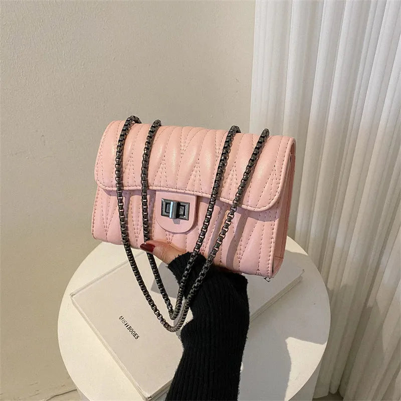Retro textured diamond pattern women's small shoulder bag in PU leather, horizontal square shape 21x14x7cm