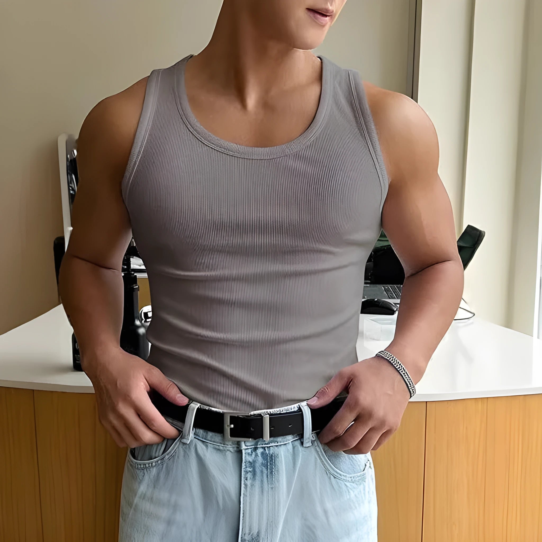 Men's tight-fitting round neck workout t-shirt in polyester available in six colours