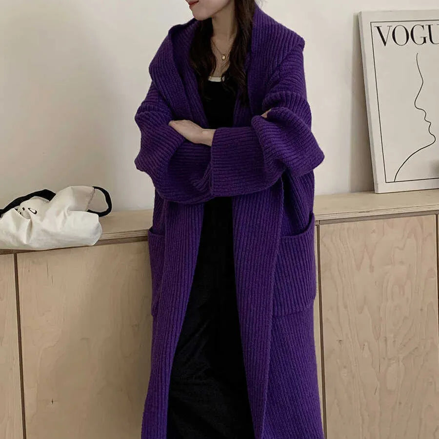 Women's loose hooded cardigan coat in acrylic fibre with extended length and raglan sleeves